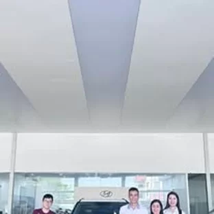 Hình ảnh hoạt động tư vấn xe tại Lạng Sơn